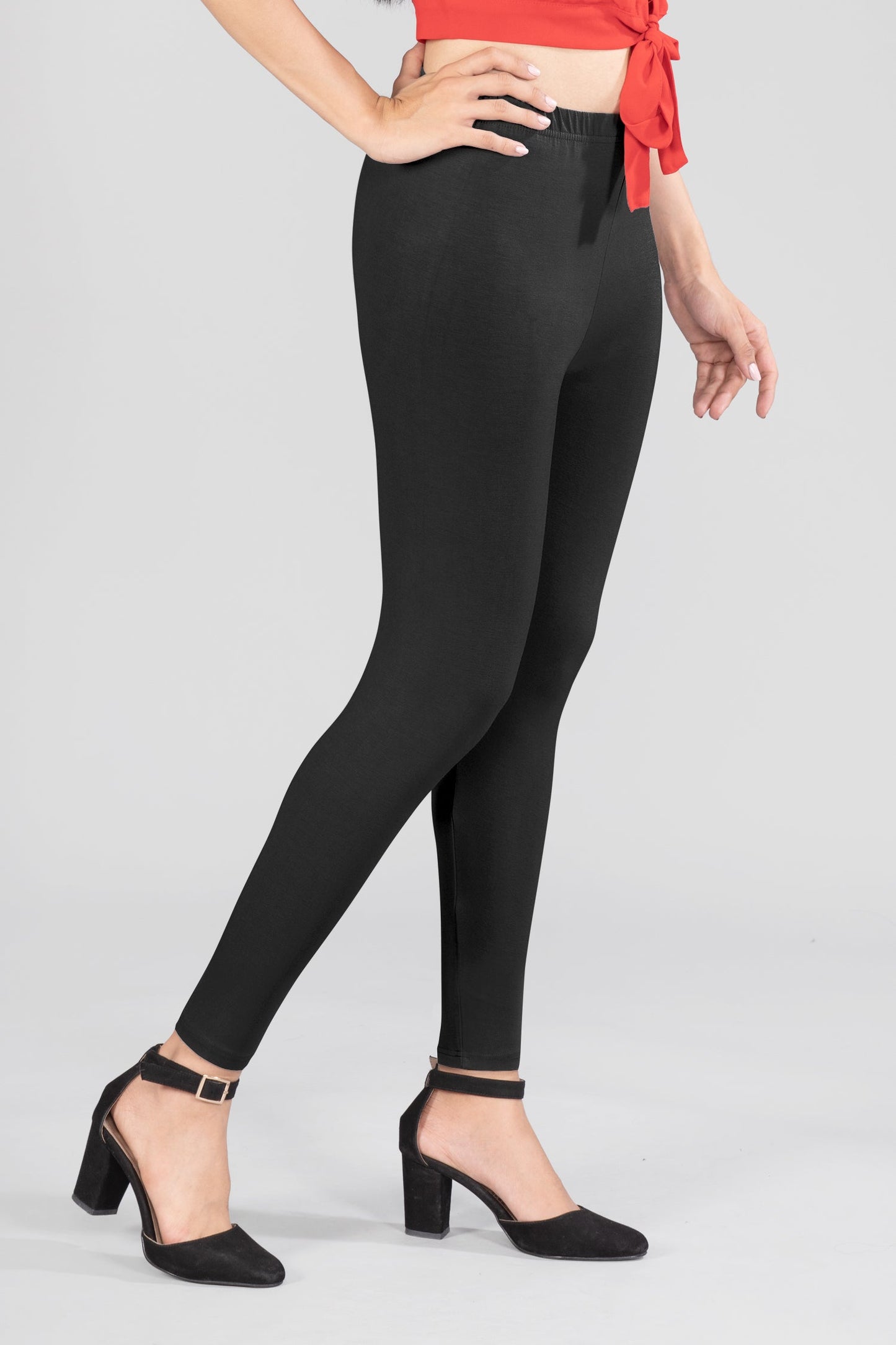 Majestic Black Viscose Ankle Leggings