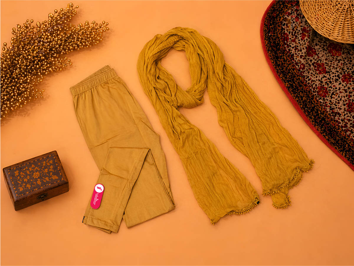 Mustard Ankle Leggings with Shawl Combo