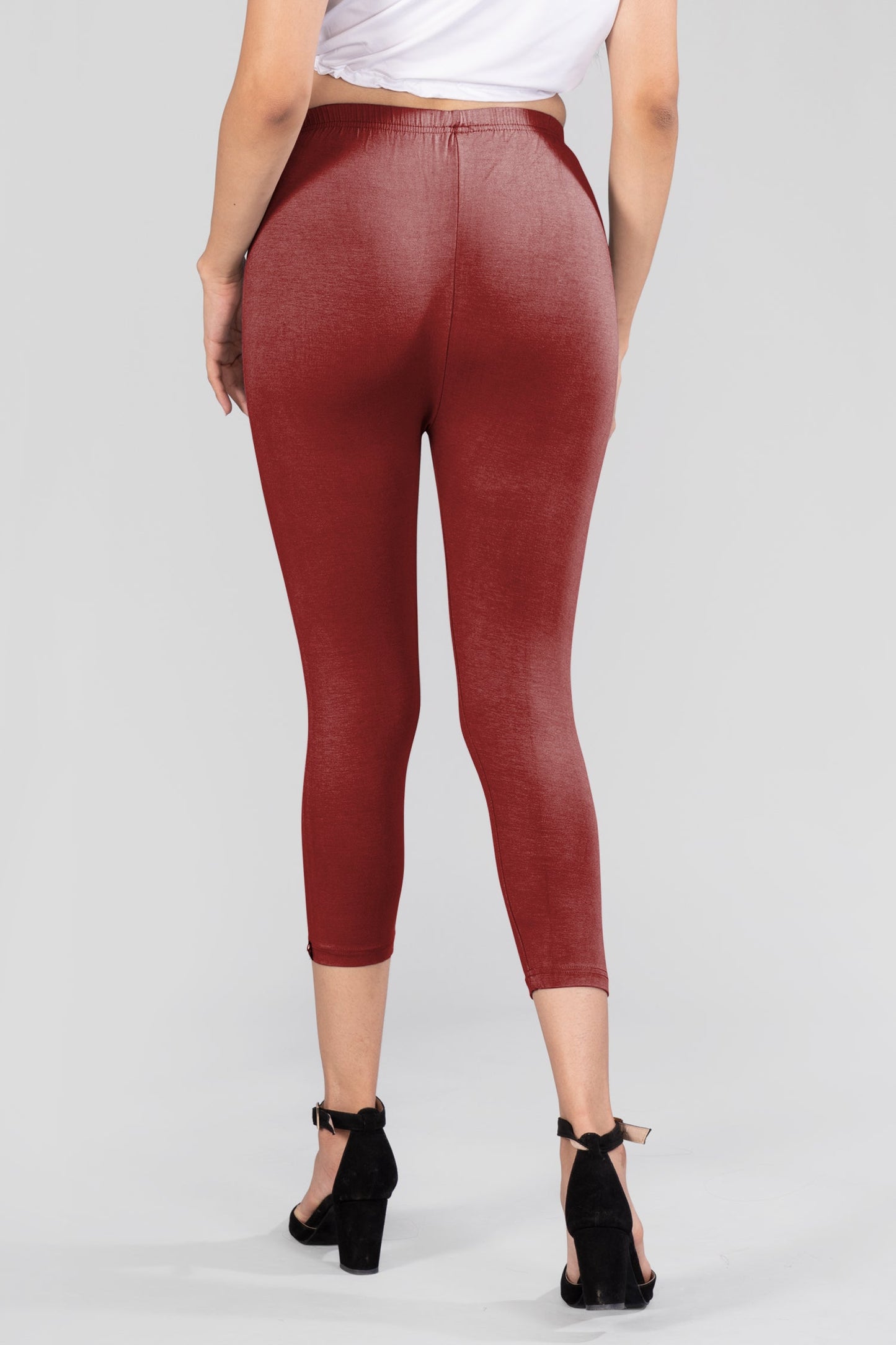 Joy Brown Viscose Capri Leggings