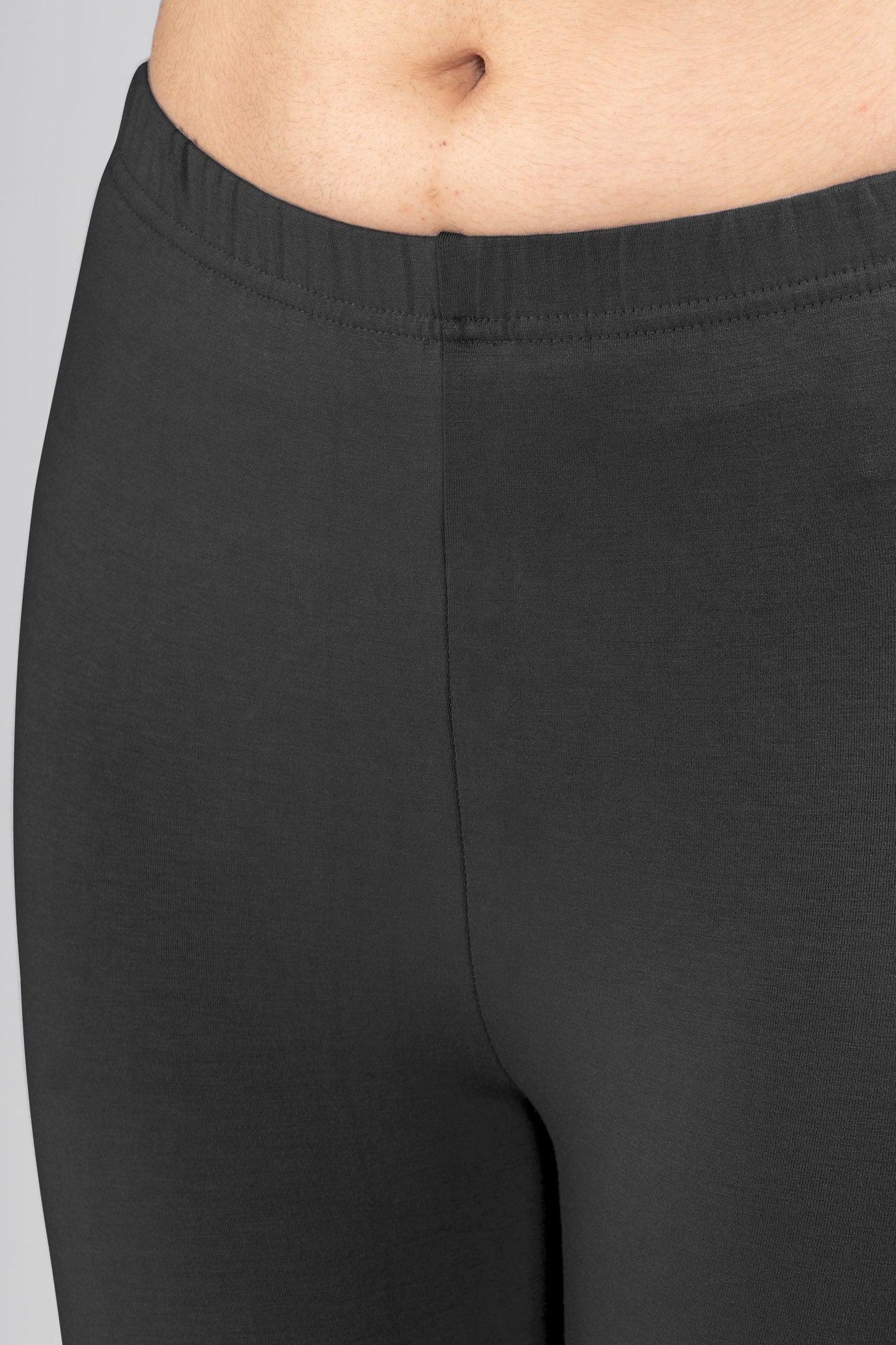 Majestic Black Viscose Ankle Leggings