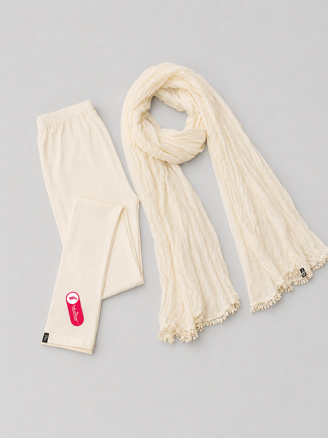Cream Ankle Leggings with Shawl Combo