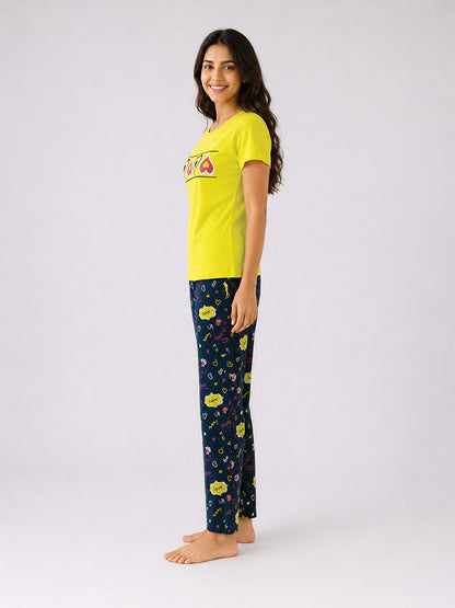 T Shirt & Pant Printed Pyjama Green